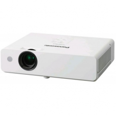 Panasonic PT-LB332E (Портативный проектор)